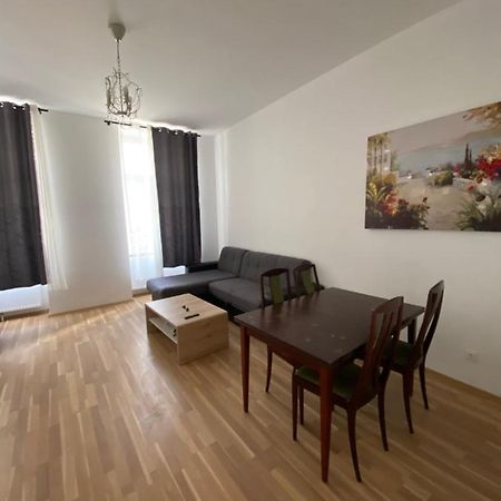 Niceapartmenthollergasse 8 Відень Екстер'єр фото